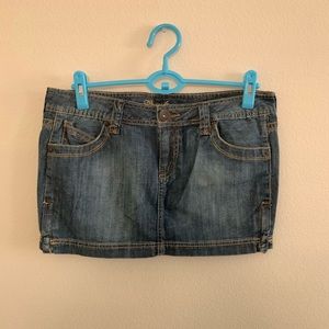 Guess Jean Skirt NWOT